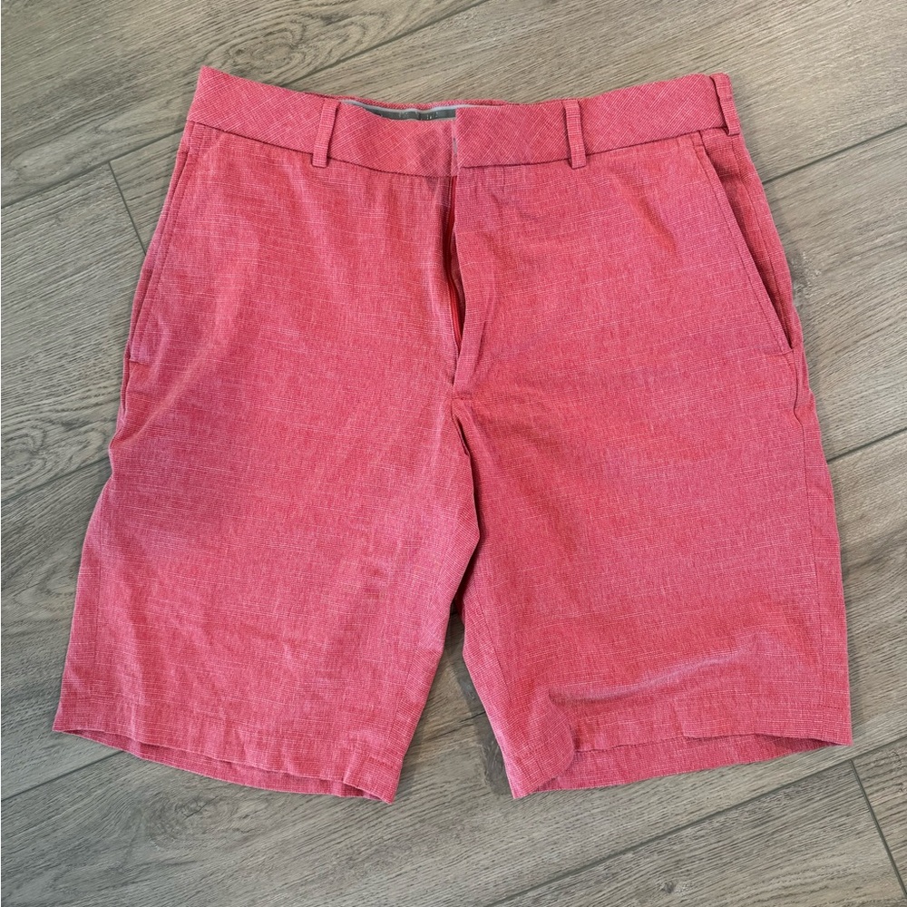 Walter Hagen Men’s Golf Shorts (Red Pink)